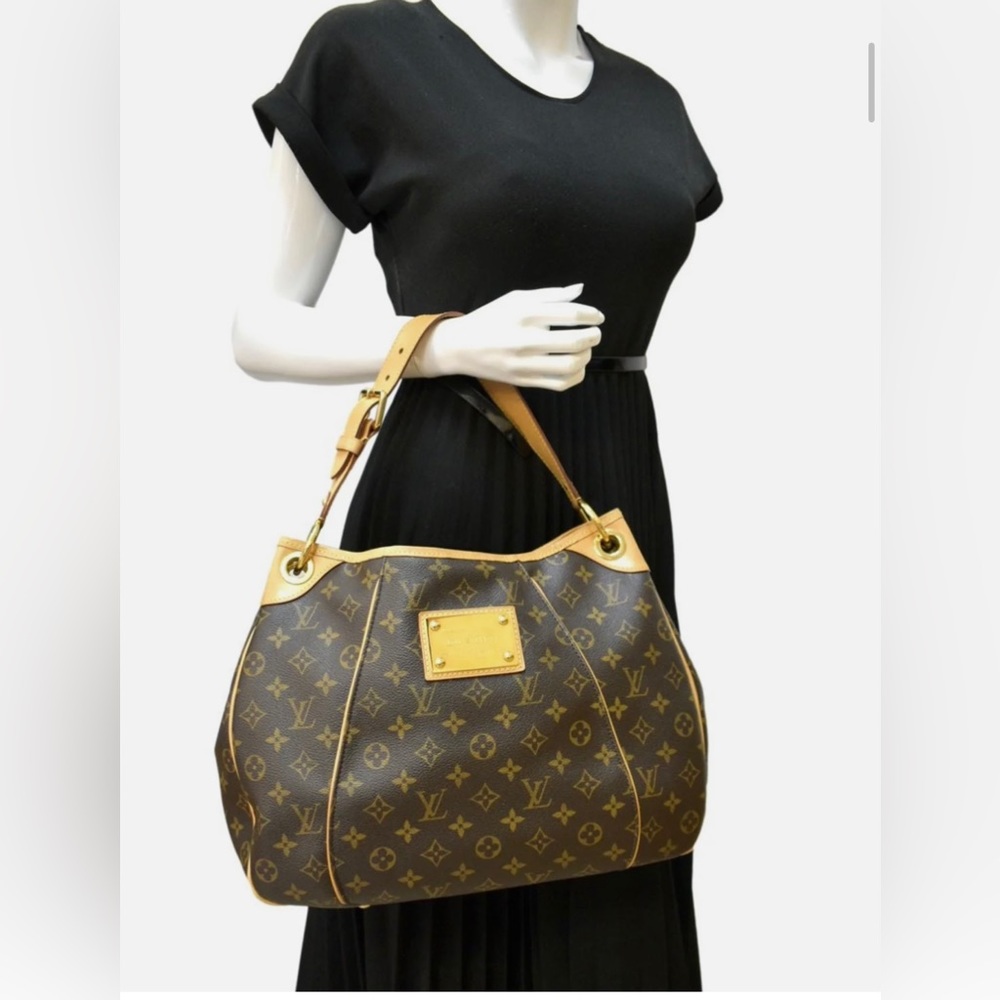 Louis Vuitton Galleria PM bag- discontinued!